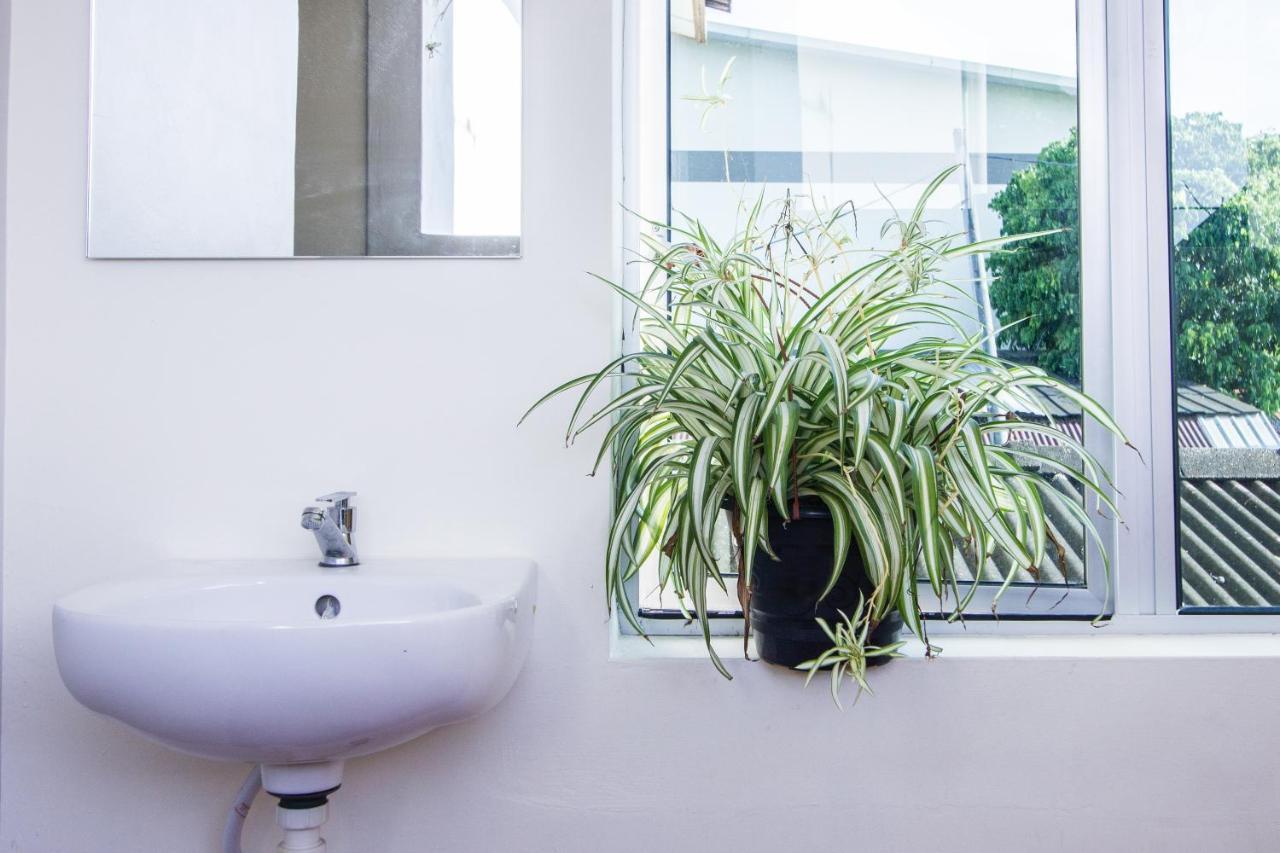 Explore 5Br Gardenhouse Retreats Butterworth Extérieur photo